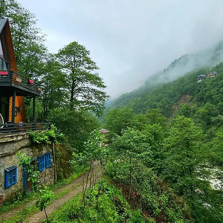 Lodge Zayna *